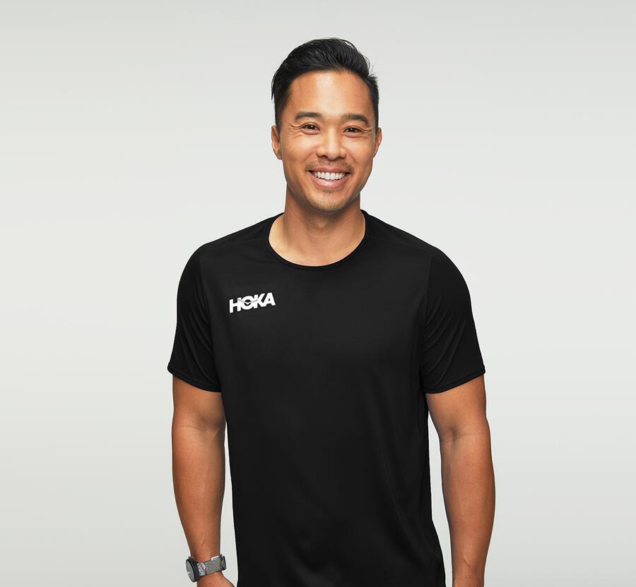 Tops Mens - Hoka One One Performance Short Sleeve - Black - IAUMJXY-45